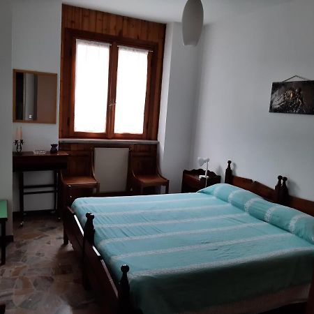 Bilocale A Piazza Brembana Apartment Ngoại thất bức ảnh