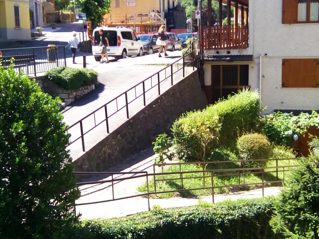 Bilocale A Piazza Brembana Apartment Ngoại thất bức ảnh
